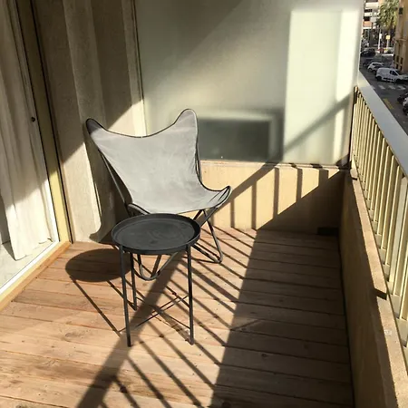 Center Of דירה *